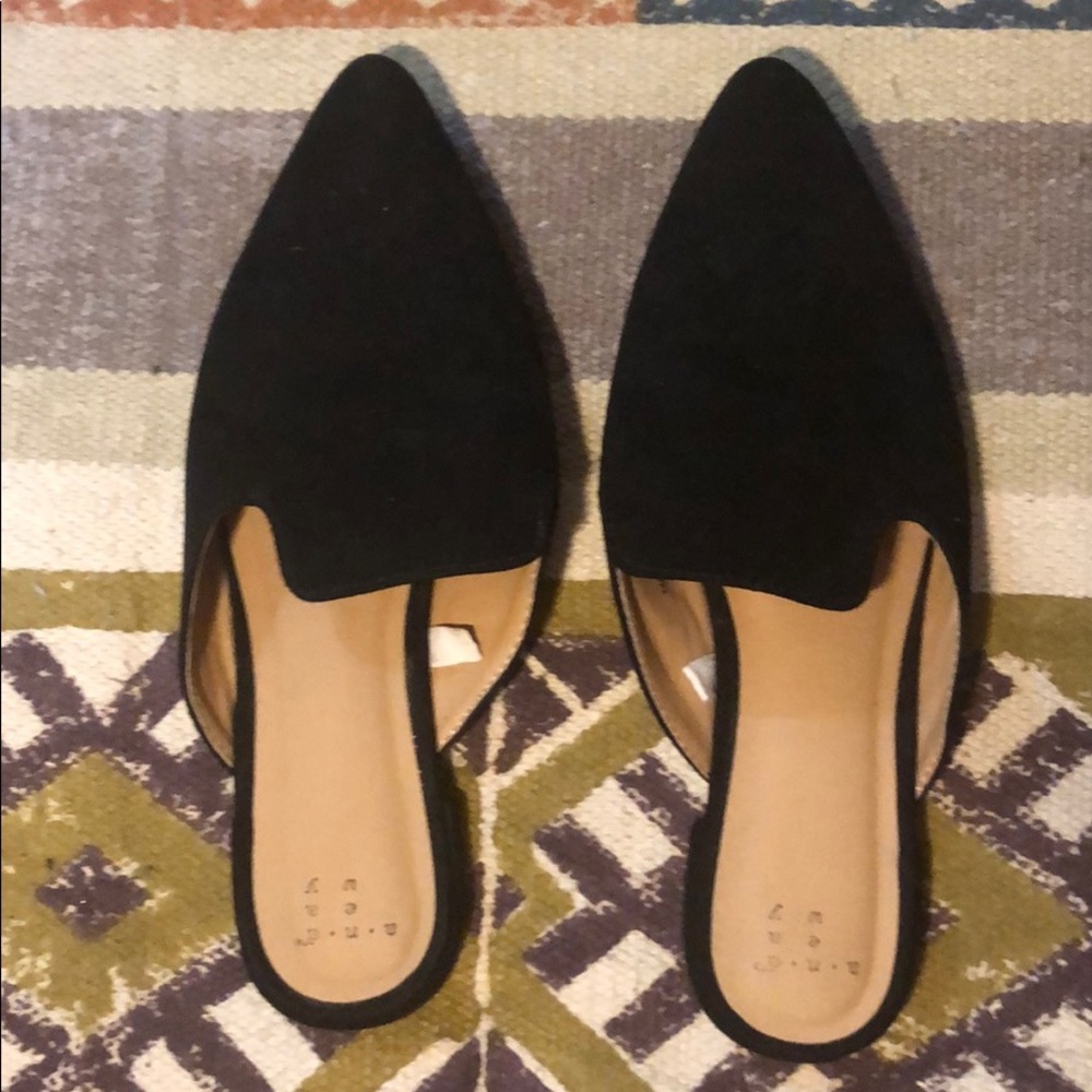 Velma Slip On Pointy Toe Mules